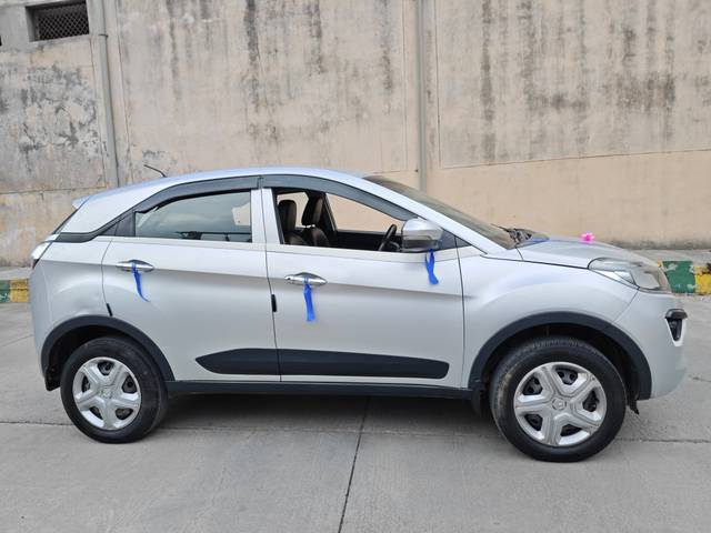 https://images10.gaadi.com/usedcar_image/4531628/original/a8519582f277e62671b123284f1e33db.jpg?imwidth=6401