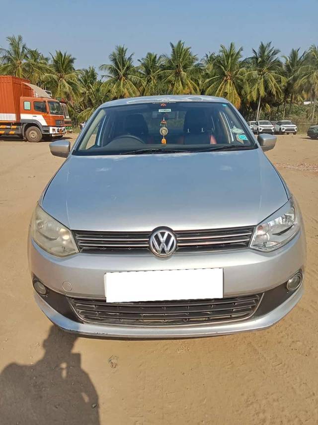 https://images10.gaadi.com/usedcar_image/4531653/original/processed_09e9939ba52dd7403290e171b319d850.jpeg?imwidth=6400