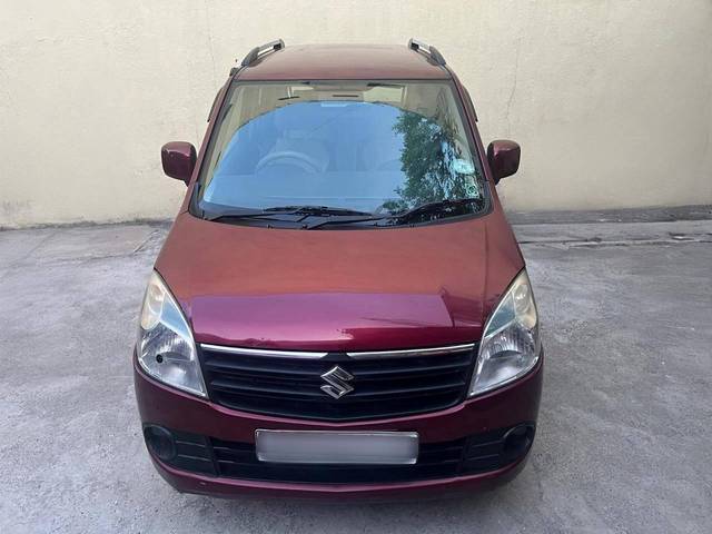 https://images10.gaadi.com/usedcar_image/4531660/original/processed_de99a339660f7e7213c5e8bc7a02cbf2.jpg?imwidth=6400