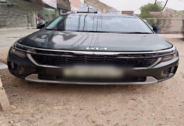 https://images10.gaadi.com/usedcar_image/4531709/original/ea7c8210-2dd3-4125-b4db-21752d3f6fbb.?imwidth=6400