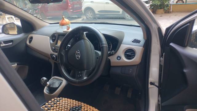 https://images10.gaadi.com/usedcar_image/4531714/original/f72277fd2c2428ed1b94ef5b0dbdb91d.jpeg?imwidth=6402