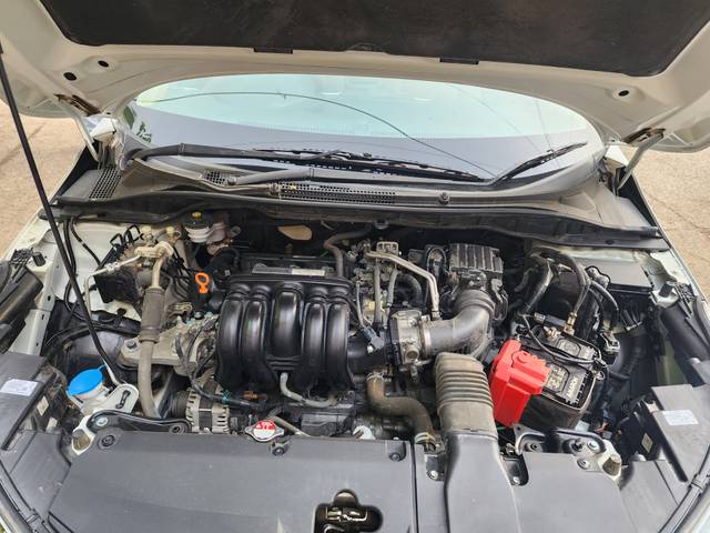 https://images10.gaadi.com/usedcar_image/4531731/original/019a1be77dc96a1638a058ee5c3de4bc.jpg?imwidth=6402