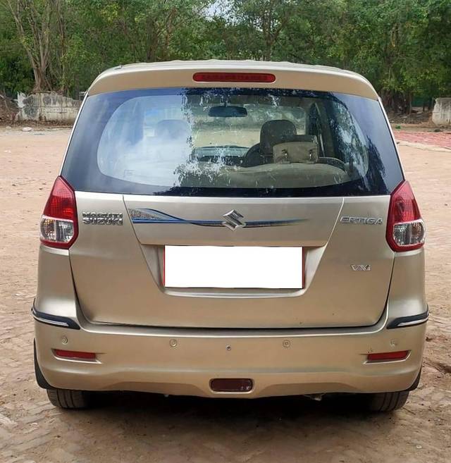 https://images10.gaadi.com/usedcar_image/4531744/original/processed_483ab01d47aa54350cb916322347781e.jpg?imwidth=6402