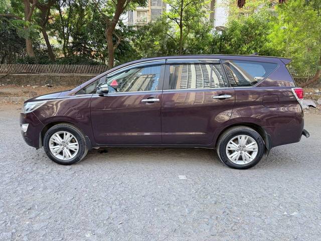 https://images10.gaadi.com/usedcar_image/4531753/original/processed_3cafa3e96848e55795549f33814e221f.jpeg?imwidth=6402