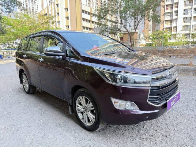 https://images10.gaadi.com/usedcar_image/4531753/original/processed_460991cb634f0efc1ce146ca5d07bd69.jpeg?imwidth=6400