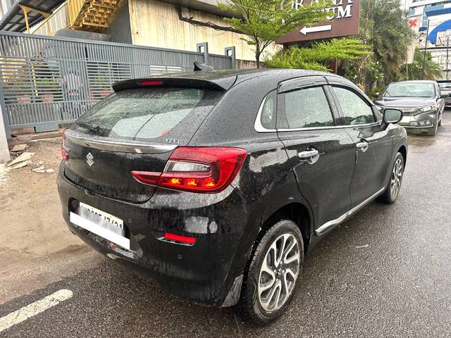 https://images10.gaadi.com/usedcar_image/4531820/original/processed_d77aab24-beef-49df-bdeb-55ad1215b42e.jpg?imwidth=6402