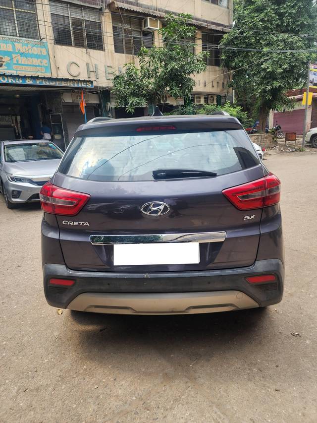 https://images10.gaadi.com/usedcar_image/4531833/original/processed_0ccb0d25646a8145f27b6dd49f36c067.jpg?imwidth=6401