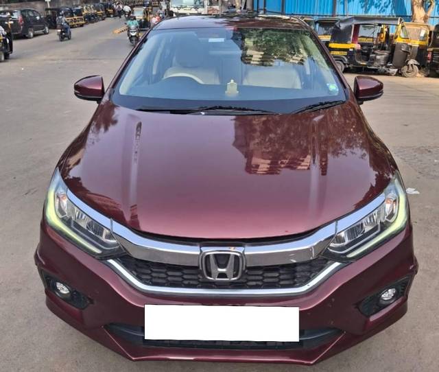 https://images10.gaadi.com/usedcar_image/4531834/original/processed_417faead45ecde5456421d8c3fd45fb7.jpg?imwidth=6402