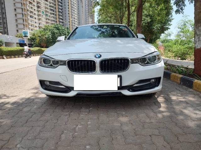 https://images10.gaadi.com/usedcar_image/4531856/original/processed_728286b2-c8e3-47ca-a561-dfa865a6a7fc.jpg?imwidth=6400