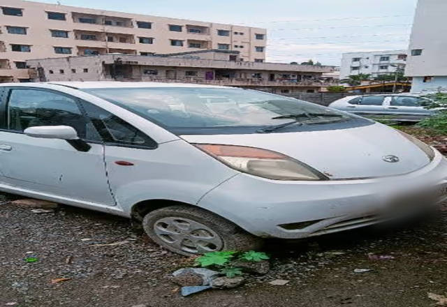 https://images10.gaadi.com/usedcar_image/4531882/original/3dc98719-bab2-4878-bde9-afcb23994430.?imwidth=6401