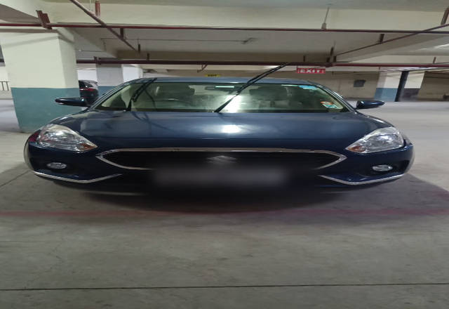 https://images10.gaadi.com/usedcar_image/4531932/original/678b7f9e-0d22-4d6e-8577-b7b553579d89.?imwidth=6400