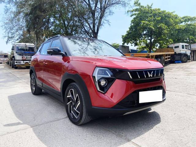https://images10.gaadi.com/usedcar_image/4531964/original/processed_15321e9c3853755a0c2610694ad5284f.jpg?imwidth=6400