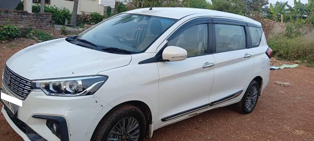 https://images10.gaadi.com/usedcar_image/4531995/original/processed_6a08d456-c22e-4fb8-be7e-658346676a53.jpg?imwidth=6402
