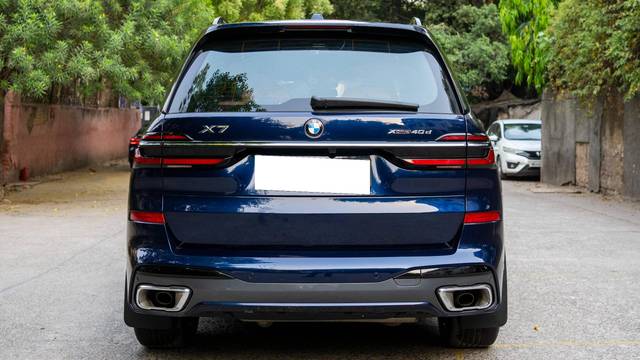 https://images10.gaadi.com/usedcar_image/4531996/original/processed_a5fa329e2fe10ff3328619d563e64c2a.jpg?imwidth=6401