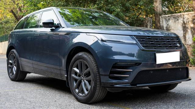 https://images10.gaadi.com/usedcar_image/4532026/original/processed_e76067b76cac3adc3cf963fd8d6629a0.jpg?imwidth=6400