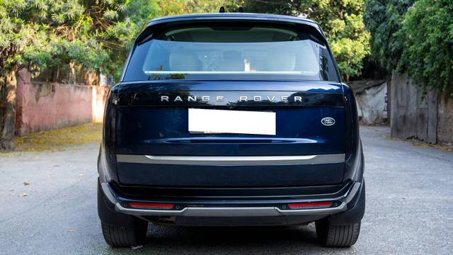 https://images10.gaadi.com/usedcar_image/4532028/original/processed_b9241dee224b9dccd0bf471e0793735b.jpg?imwidth=6401