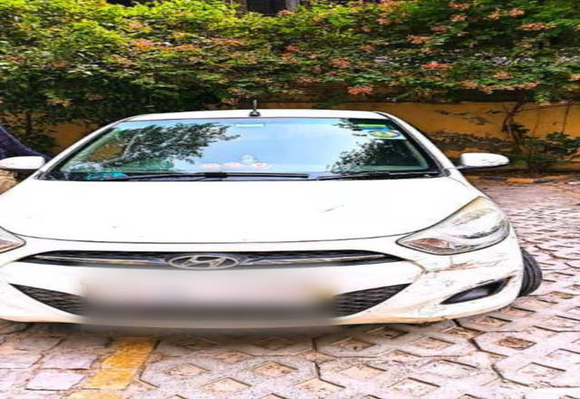 https://images10.gaadi.com/usedcar_image/4532040/original/ed86ad99-5aa3-4d0c-a00b-d4e8a515562f.?imwidth=6400