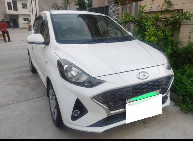 https://images10.gaadi.com/usedcar_image/4532044/original/processed_e9a4ba84-eee2-461a-8f33-9b7e152b2f9c.jpg?imwidth=6400