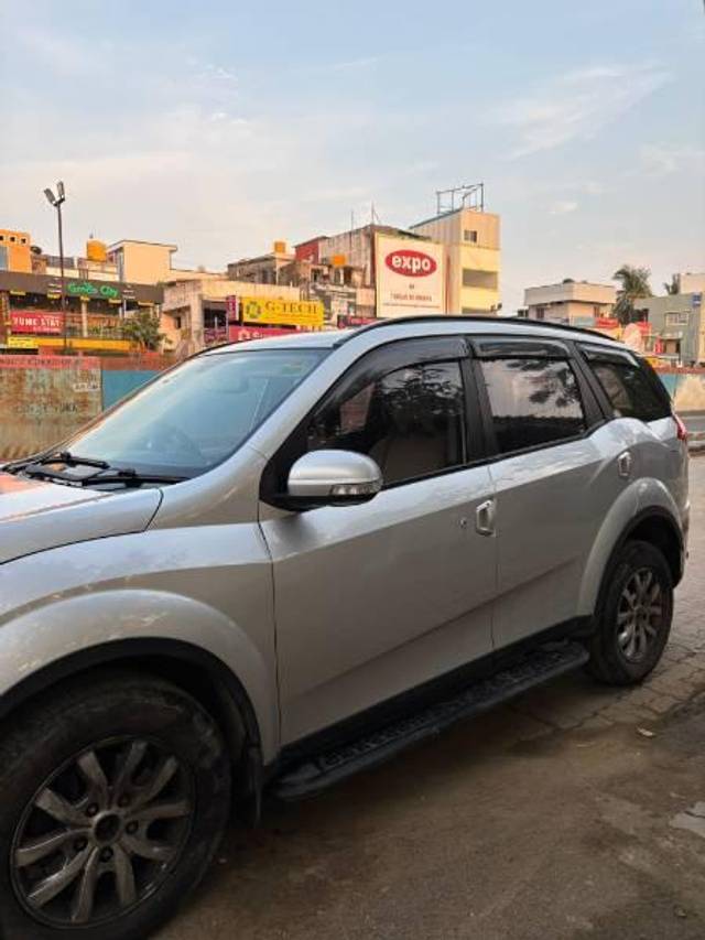 https://images10.gaadi.com/usedcar_image/4532067/original/processed_371270b3-ee33-462a-8b8b-59f00aa37ffe.jpg?imwidth=6400
