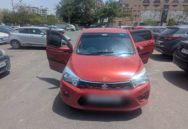 https://images10.gaadi.com/usedcar_image/4532075/original/912987c6-db97-4a02-a58b-e802d3502082.?imwidth=6400