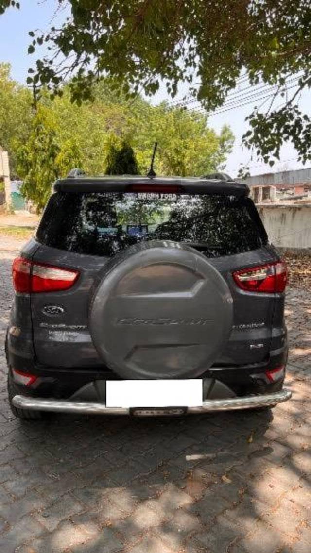 https://images10.gaadi.com/usedcar_image/4532092/original/processed_daef4a29-dbec-42b0-92d8-bee15668410d.jpeg?imwidth=6401