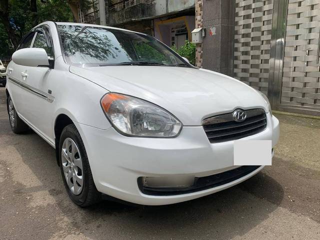 https://images10.gaadi.com/usedcar_image/4532108/original/processed_21180f93df05b5e458a4058facc20bbd.jpg?imwidth=6400
