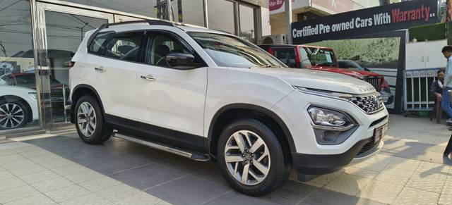 https://images10.gaadi.com/usedcar_image/4532111/original/14519ead4fb5dc156dbe72ca66c31a54.jpg?imwidth=6400