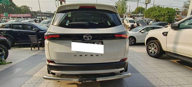 https://images10.gaadi.com/usedcar_image/4532111/original/processed_b7c4a8a7e9a3259721e1dbe96c72b526.jpg?imwidth=6401