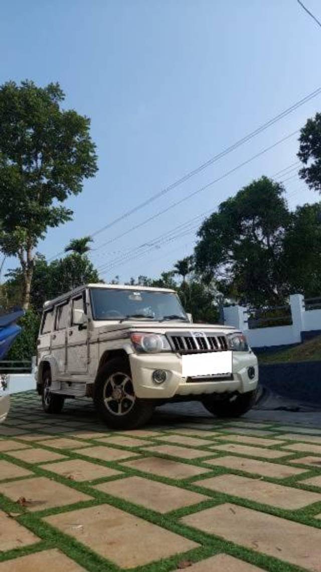 https://images10.gaadi.com/usedcar_image/4532112/original/processed_26e010f6-9de8-42d0-89a2-b9ecf6c4a204.jpg?imwidth=6400