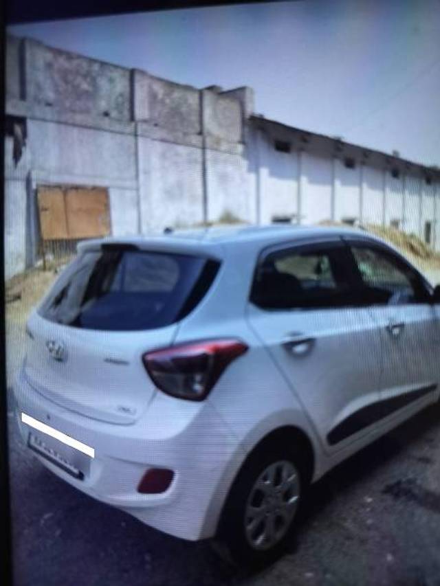 https://images10.gaadi.com/usedcar_image/4532148/original/processed_67a4b15b-95bf-4264-9a3f-35e715ee7c5e.jpg?imwidth=6401