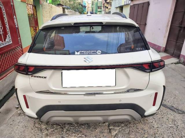 https://images10.gaadi.com/usedcar_image/4532174/original/processed_9f0eab39-0af7-42a9-9937-dbb9861251bf.jpg?imwidth=6402