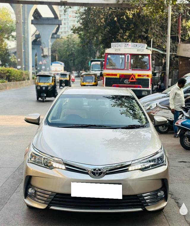https://images10.gaadi.com/usedcar_image/4532229/original/processed_1d369d68445b123416fb71b25ba172b3.jpg?imwidth=6400