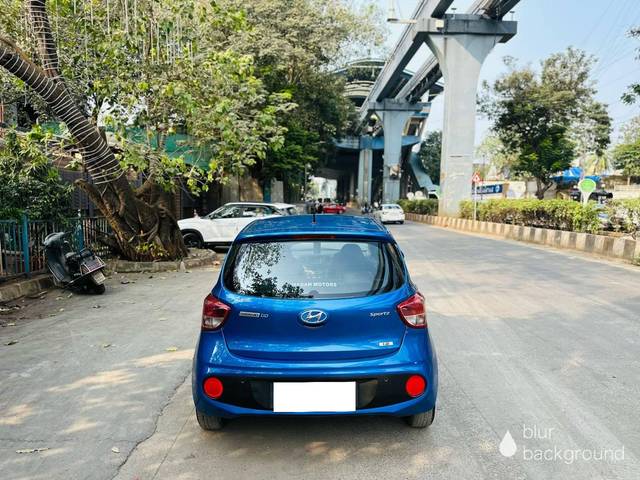 https://images10.gaadi.com/usedcar_image/4532239/original/processed_d9bb788d92b92b621c9990a4c1223c26.jpg?imwidth=6402