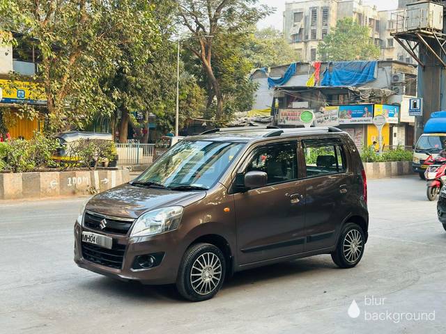 https://images10.gaadi.com/usedcar_image/4532244/original/processed_4b53d2a62bd788632578b768fdf96a0d.jpg?imwidth=6402