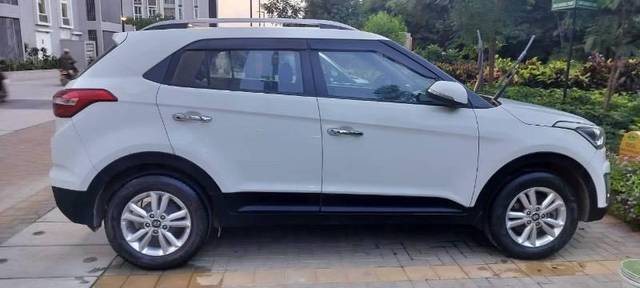 https://images10.gaadi.com/usedcar_image/4532247/original/processed_7f07588e-9995-4f91-bb6a-ad51c71f56d5.jpeg?imwidth=6401