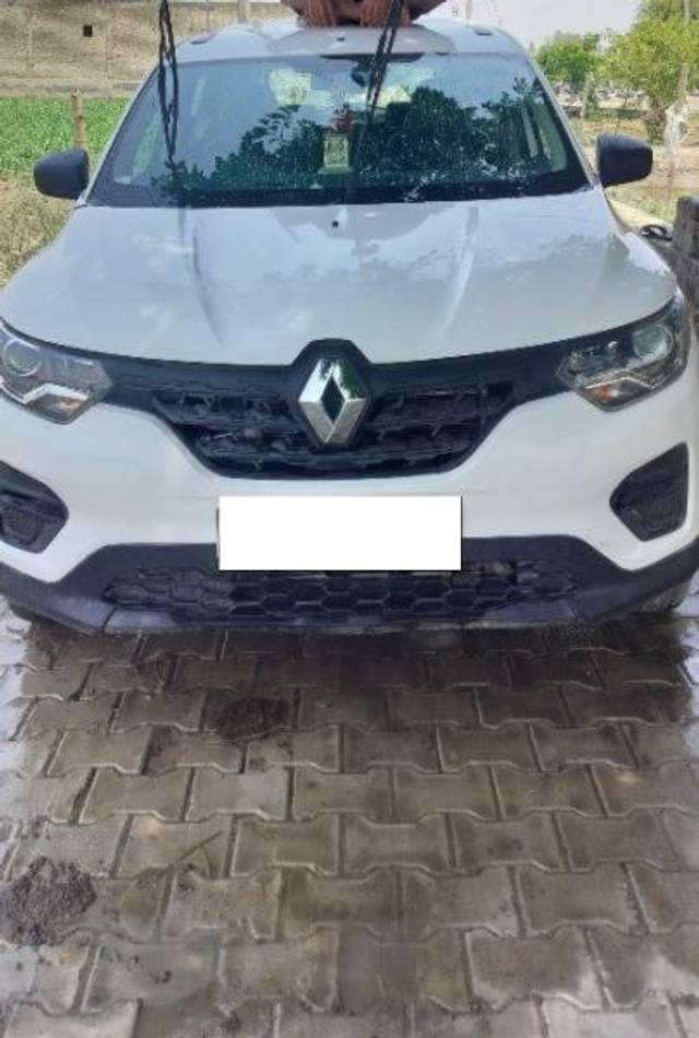 https://images10.gaadi.com/usedcar_image/4532251/original/processed_6ee92824-2238-4ccf-bfc8-d147d47f2edb.jpg?imwidth=6400