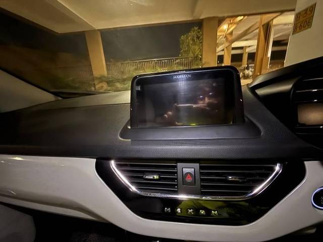 https://images10.gaadi.com/usedcar_image/4532293/original/processed_78208e29-6ef3-4671-abf0-ef8c2890c579.jpeg?imwidth=6402