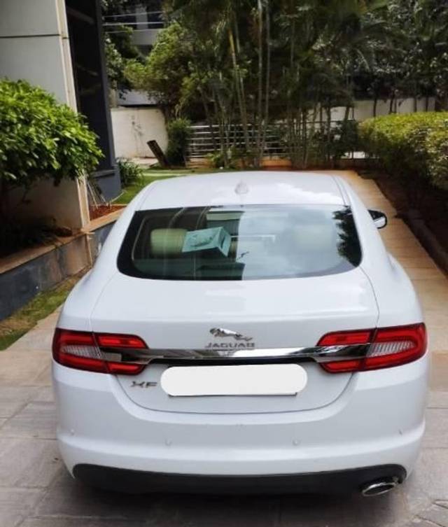 https://images10.gaadi.com/usedcar_image/4532315/original/processed_cb8ecf75-1e82-4545-8a20-c47a40632c99.JPG?imwidth=6400