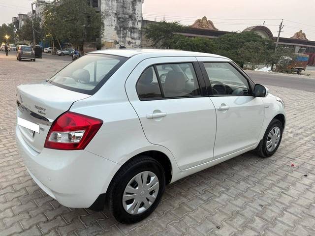 https://images10.gaadi.com/usedcar_image/4532319/original/processed_8d2173fc48f6ddacbadc5ee91239e359.jpg?imwidth=6401