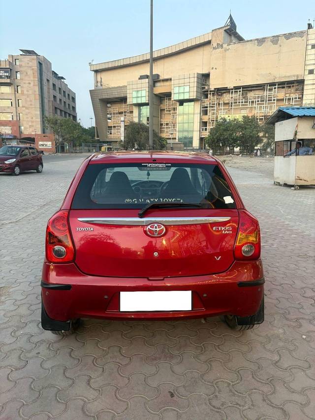 https://images10.gaadi.com/usedcar_image/4532323/original/processed_bddbc7e8c915798603acacd5410f9a2e.jpg?imwidth=6402