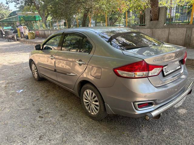 https://images10.gaadi.com/usedcar_image/4532327/original/processed_7db3ea0f031ccef8ca2f3665755692de.jpg?imwidth=6402