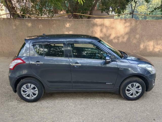 https://images10.gaadi.com/usedcar_image/4532332/original/processed_f42fc59e260ffe7f225887cfcf25c44d.jpg?imwidth=6401