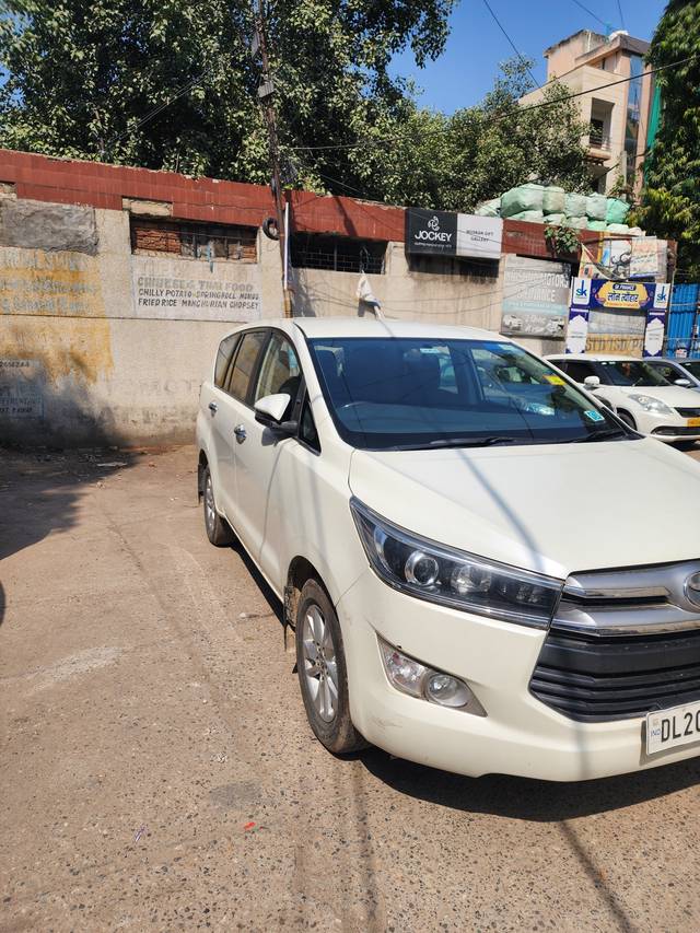 https://images10.gaadi.com/usedcar_image/4532341/original/5b4f06185a9d110446ecb4417f36bd9c.jpg?imwidth=6401