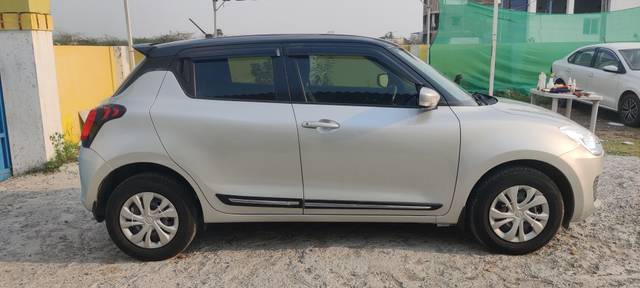 https://images10.gaadi.com/usedcar_image/4532348/original/4057de91277160d535fdeb1ddcc59ea7.jpg?imwidth=6401