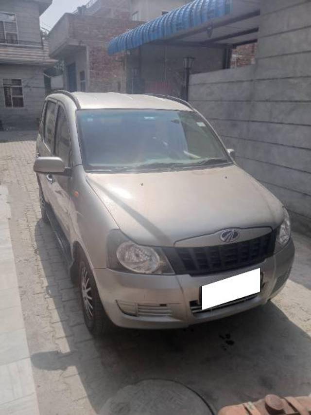 https://images10.gaadi.com/usedcar_image/4532403/original/processed_61ee53fb-3b9c-4e96-9541-38ac63086e22.jpg?imwidth=6400