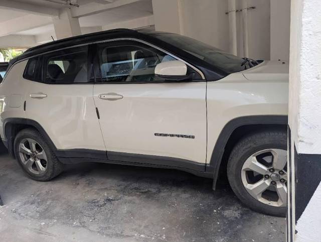 https://images10.gaadi.com/usedcar_image/4532425/original/processed_c3c77167-4f0d-4cf1-8be4-f34ca66cc889.jpg?imwidth=6401