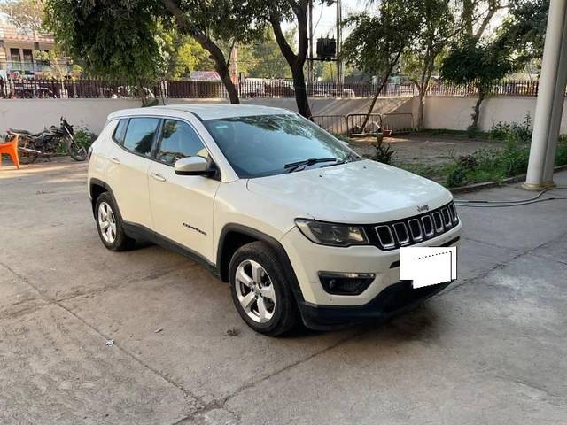 https://images10.gaadi.com/usedcar_image/4532427/original/processed_64c250f9-fd96-4db1-8948-ddf646f50be4.jpg?imwidth=6400