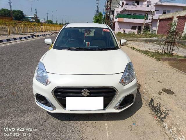 https://images10.gaadi.com/usedcar_image/4532435/original/processed_cb074b81-22ed-434c-af48-73a5688fc104.jpg?imwidth=6400