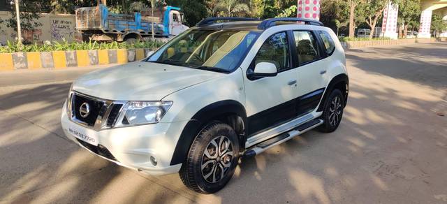 https://images10.gaadi.com/usedcar_image/4532485/original/processed_c1bd6f8045b86cd4e26c813143869298.jpg?imwidth=6401