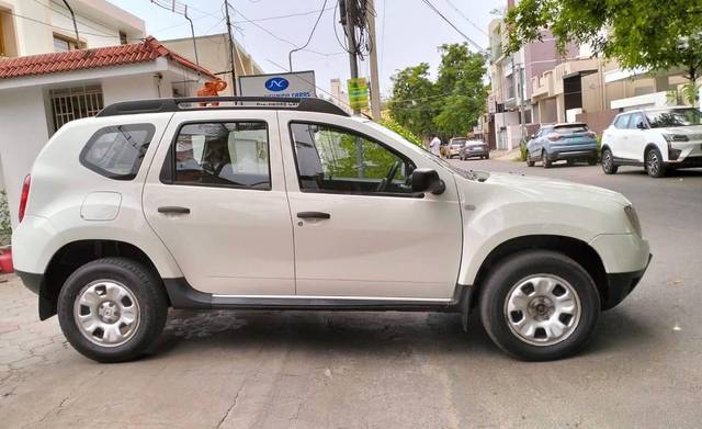 https://images10.gaadi.com/usedcar_image/4532487/original/processed_0bb6e918a7fa8499de856e9676d9970a.jpeg?imwidth=6401